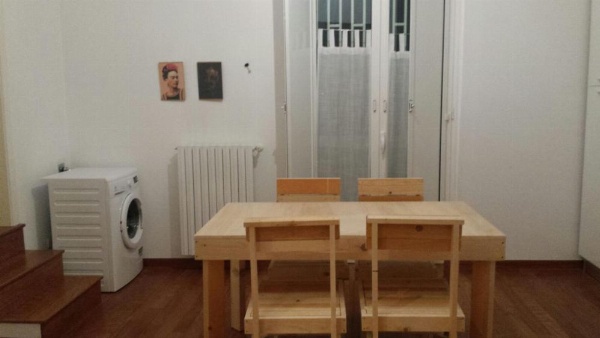 Manzoni House image 21