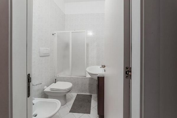 Manzoni House image 7